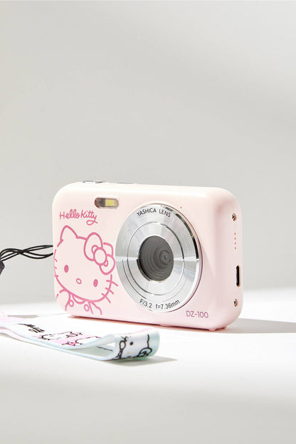 YASHICA x Hello Kitty Digital Camera DZ-100