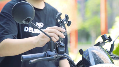 TELESIN Dual-Head Double Crab Handlebar Stick Clamp for Action Camera  Bike Motorcycle Pipe Clamp