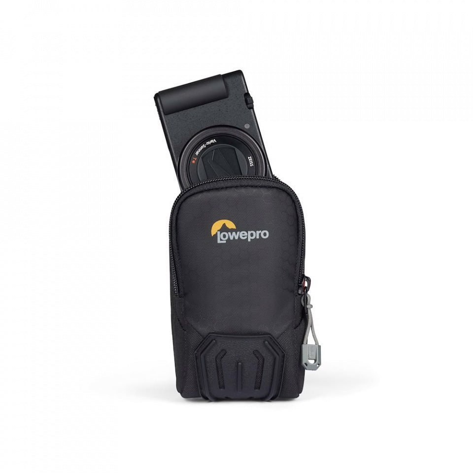 Lowepro Adventura CS 20 III Compact Digital Camera Pouch (Black)