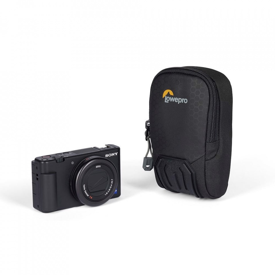 Lowepro Adventura CS 20 III Compact Digital Camera Pouch (Black)